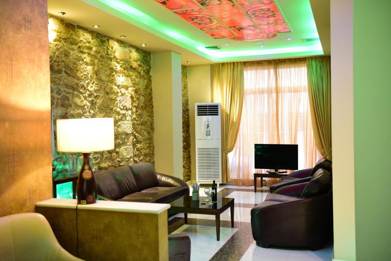 Eva Hotel Pireusz Kültér fotó