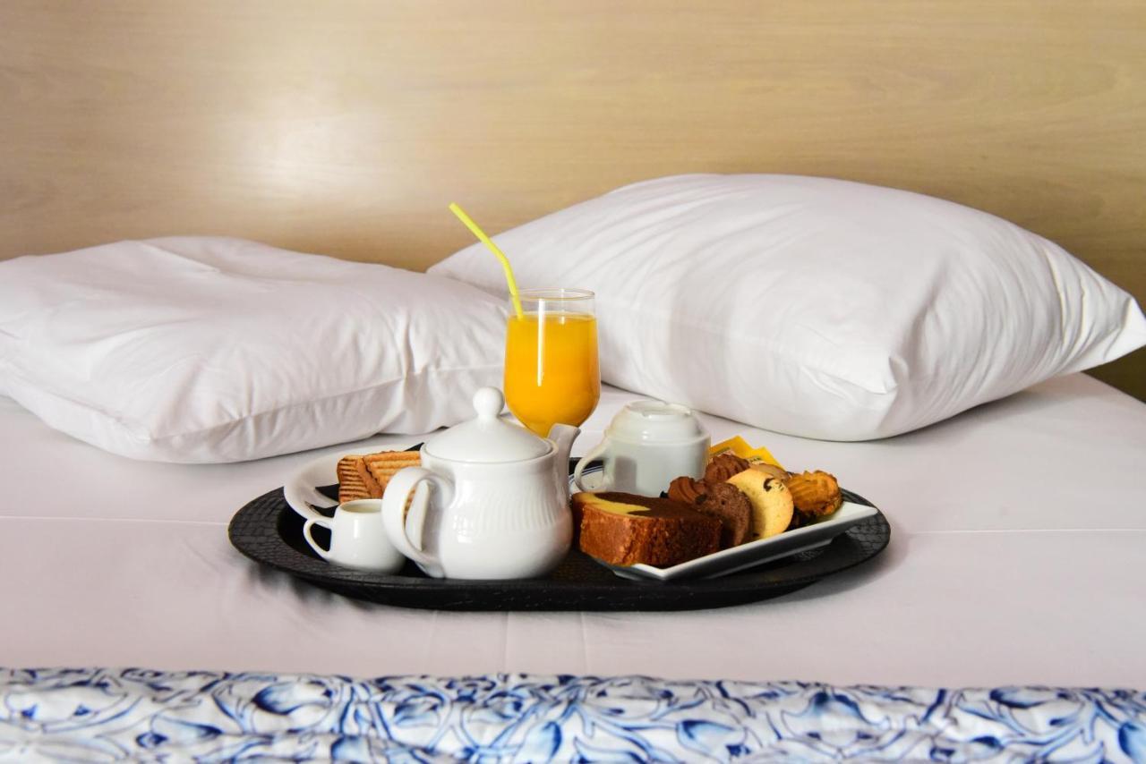 Eva Hotel Pireusz Kültér fotó