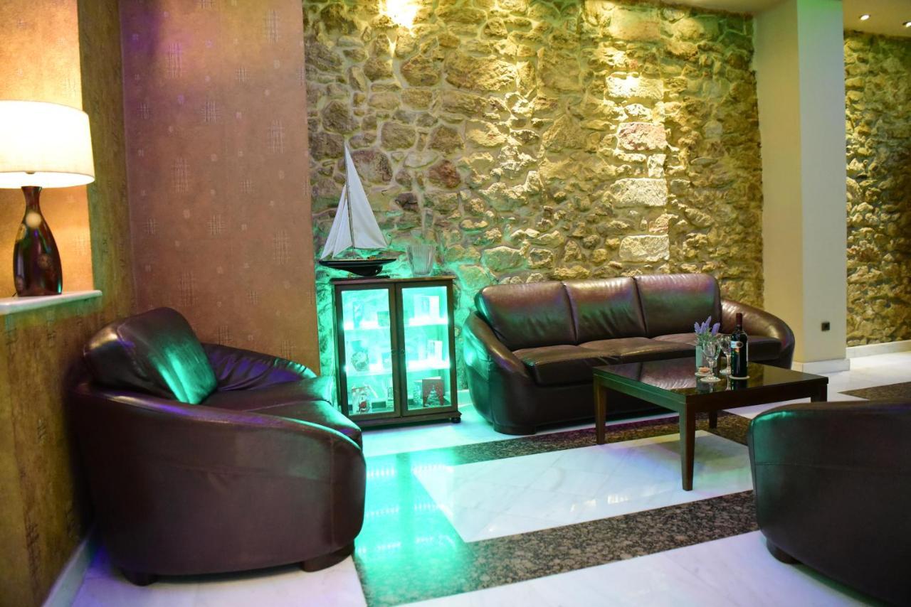 Eva Hotel Pireusz Kültér fotó